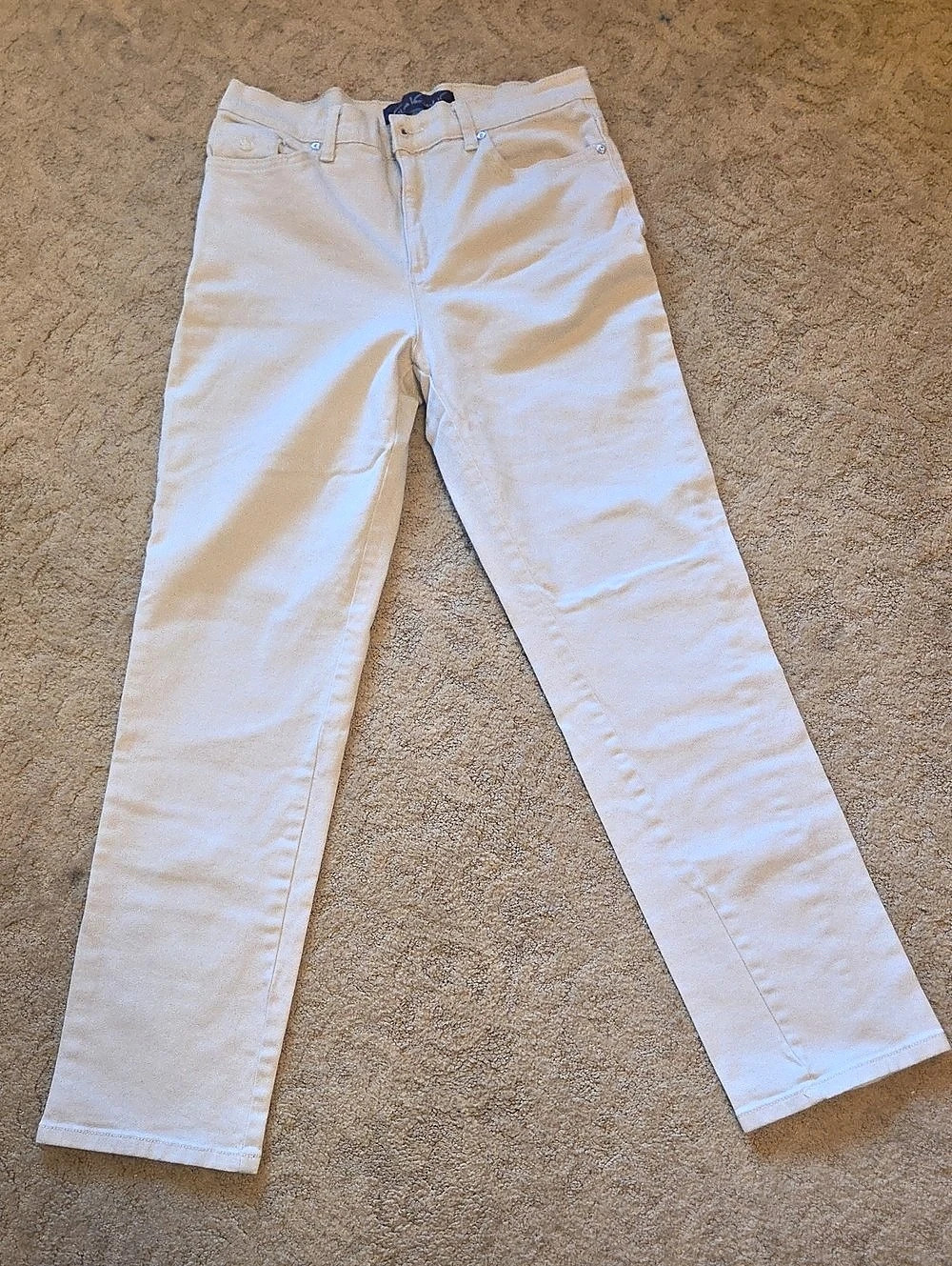 Brand New Amanda Straight Leg Jeans in Off White